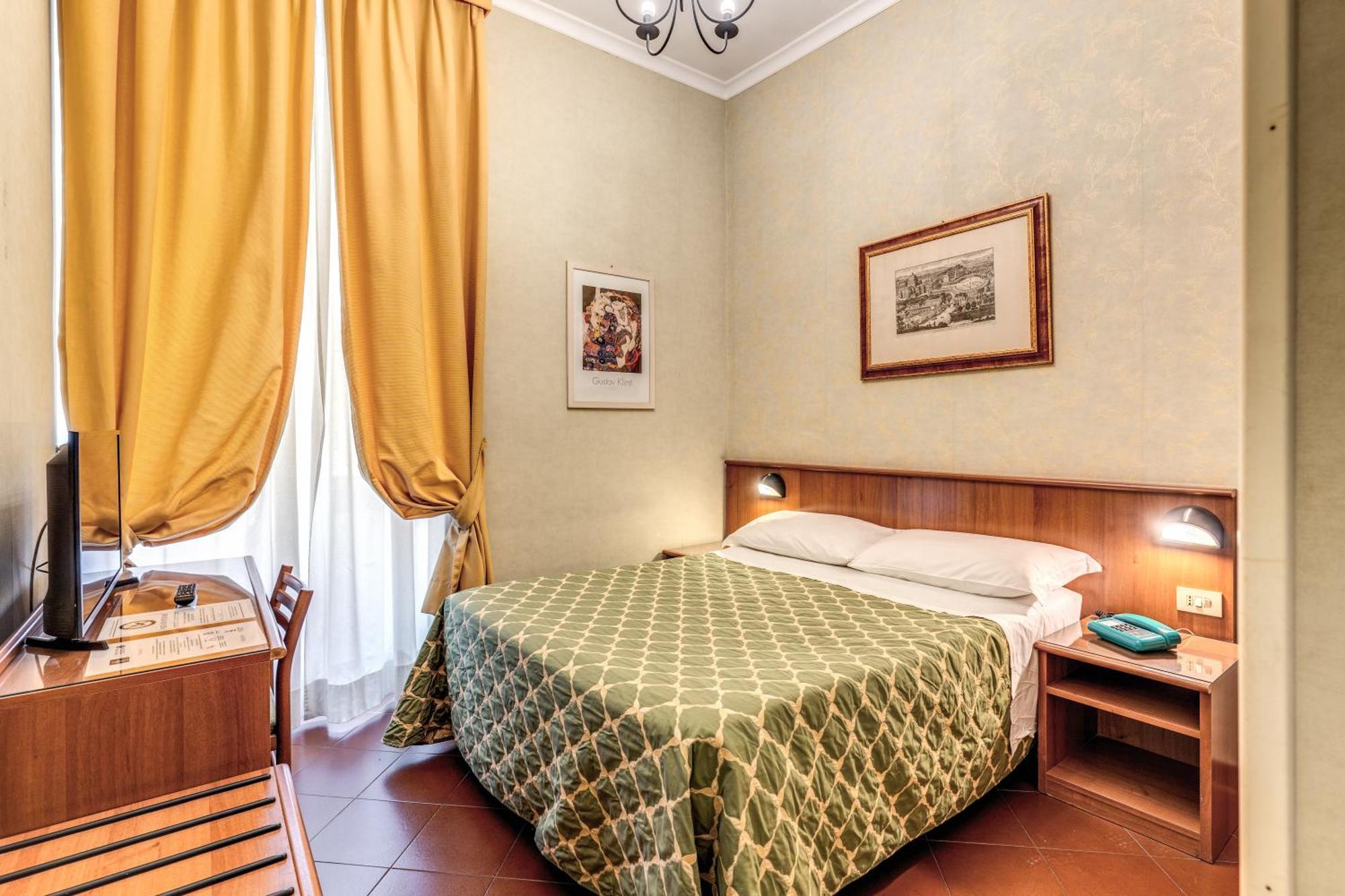 Hotel Corona Řím Exteriér fotografie